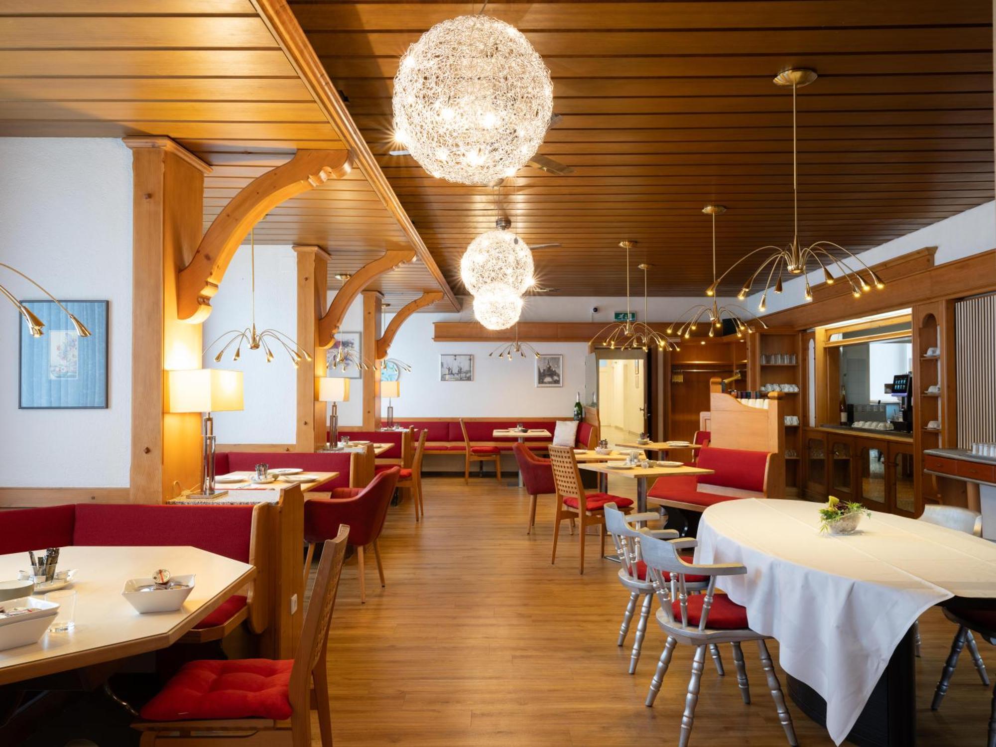 Donauhotel 3*